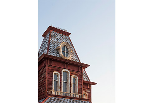 Transitional Object (PsychoBarn) at the Met Fifth Avenue